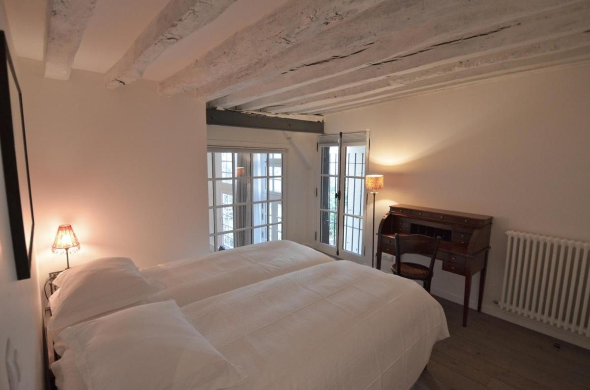 La Table Apartment Paris Exterior photo